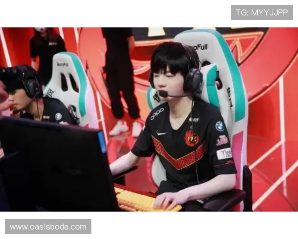 城市赛分析：FPX在比赛中的意识与战术执行能力全面解读