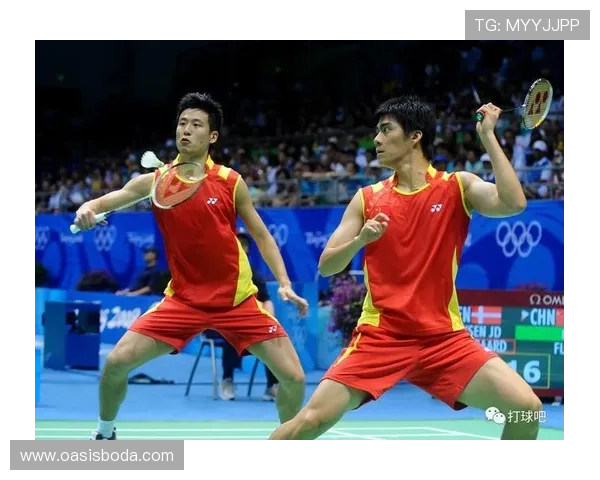 成都与上海羽毛球队赛后分析力量对比与战术探讨