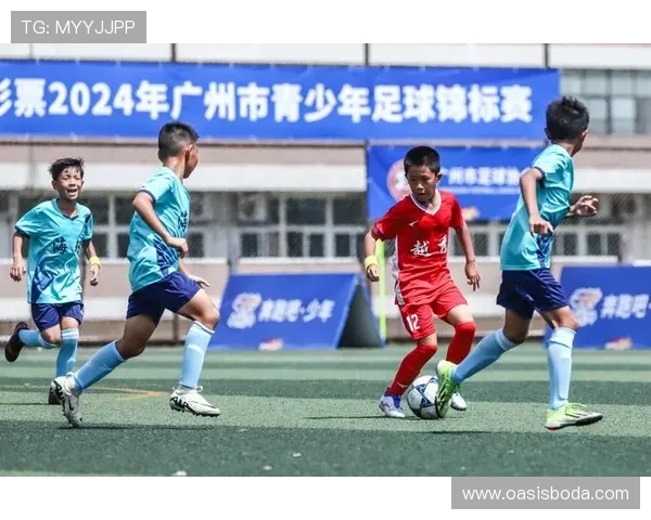 广州足球队逆袭之路揭秘决战冠军赛的荣耀与挑战