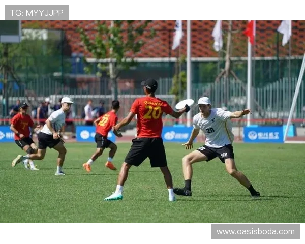 成都飞盘队荣登全国飞盘比赛经验排行榜第三名展现实力与团队精神 成都飞盘队荣登全国飞盘比赛经验排行榜第三名展现实力与团队精神